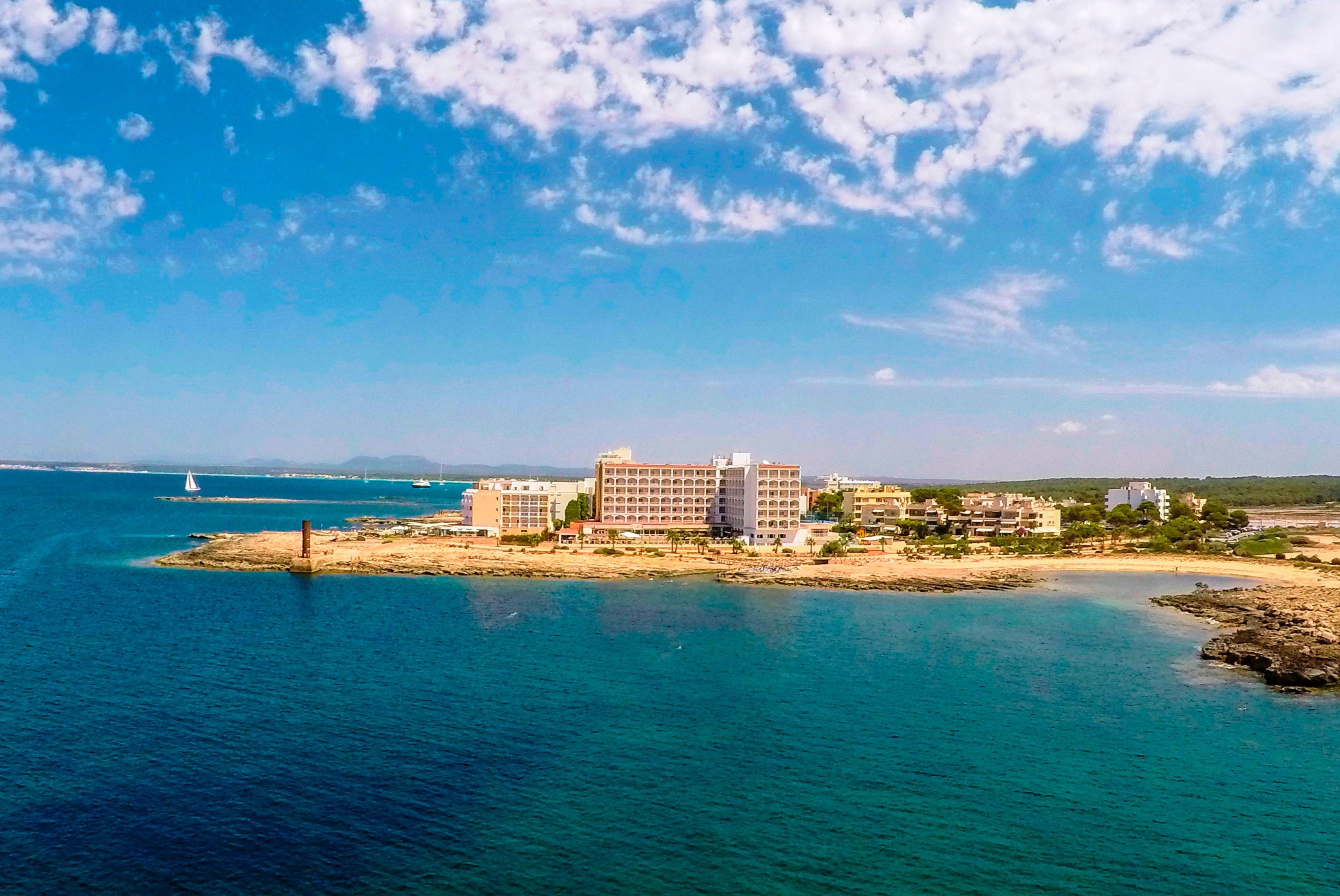 Universal Hotel Romantica Colonia de Sant Jordi Exterior foto