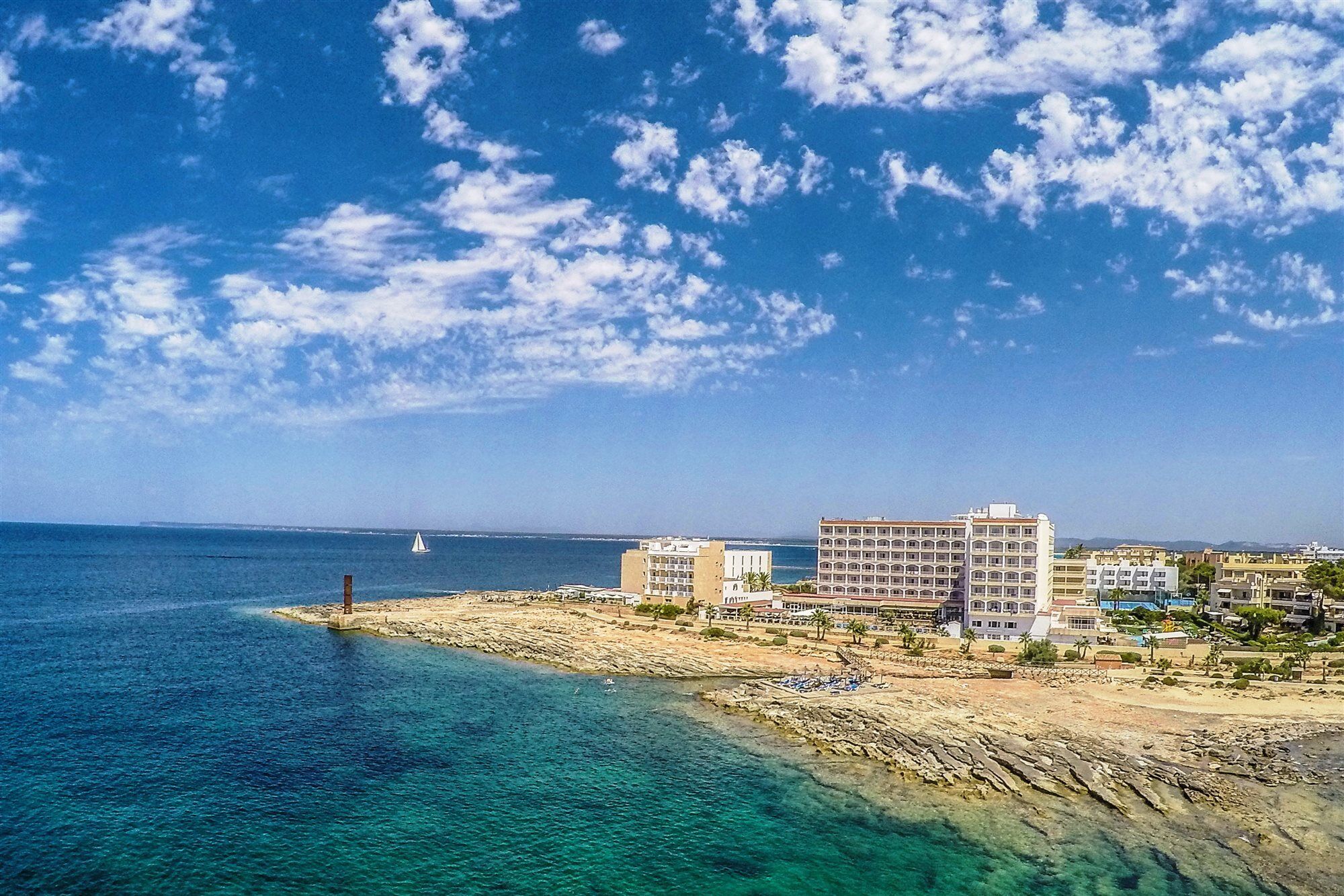 Universal Hotel Romantica Colonia de Sant Jordi Exterior foto